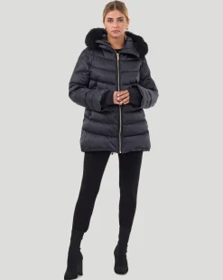 Après-Ski Jacket With Detachable Toscana Shearling Lamb Hood Trim