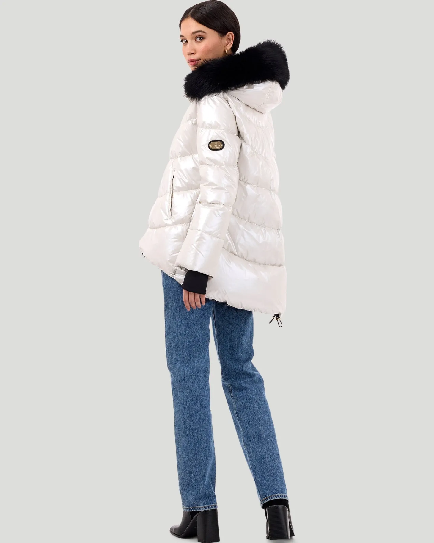 Après-Ski Jacket With Detachable Toscana Shearling Lamb Hood Trim