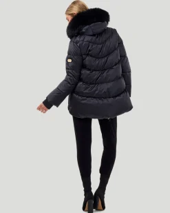 Après-Ski Jacket With Detachable Toscana Shearling Lamb Hood Trim