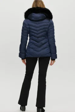 Après-Ski Jacket With Detachable Toscana Shearling Lamb Hood Trim
