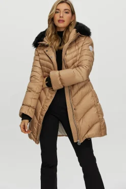 Après-Ski Jacket With Detachable Toscana Shearling Lamb Hood Trim