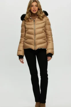 Après-Ski Jacket With Detachable Toscana Shearling Lamb Hood Trim