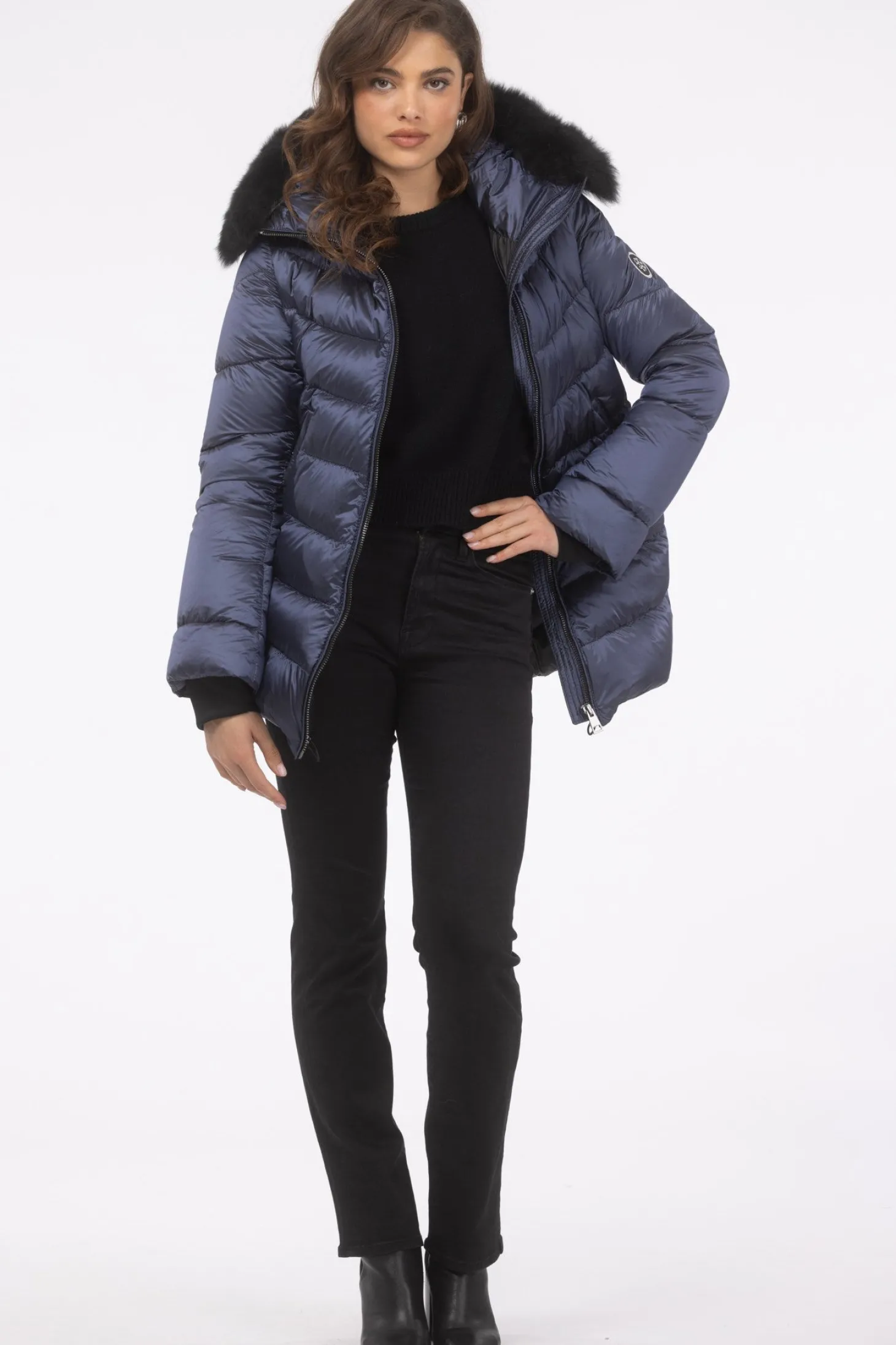 Après-Ski Jacket With Detachable Toscana Shearling Lamb Hood Trim