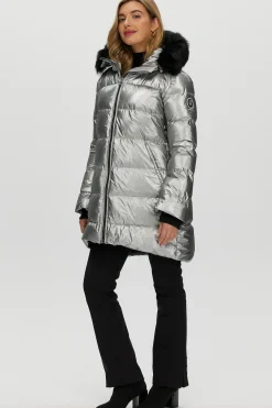 Après-Ski Jacket With Detachable Toscana Shearling Lamb Hood Trim