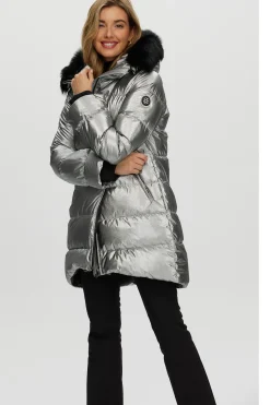 Après-Ski Jacket With Detachable Toscana Shearling Lamb Hood Trim