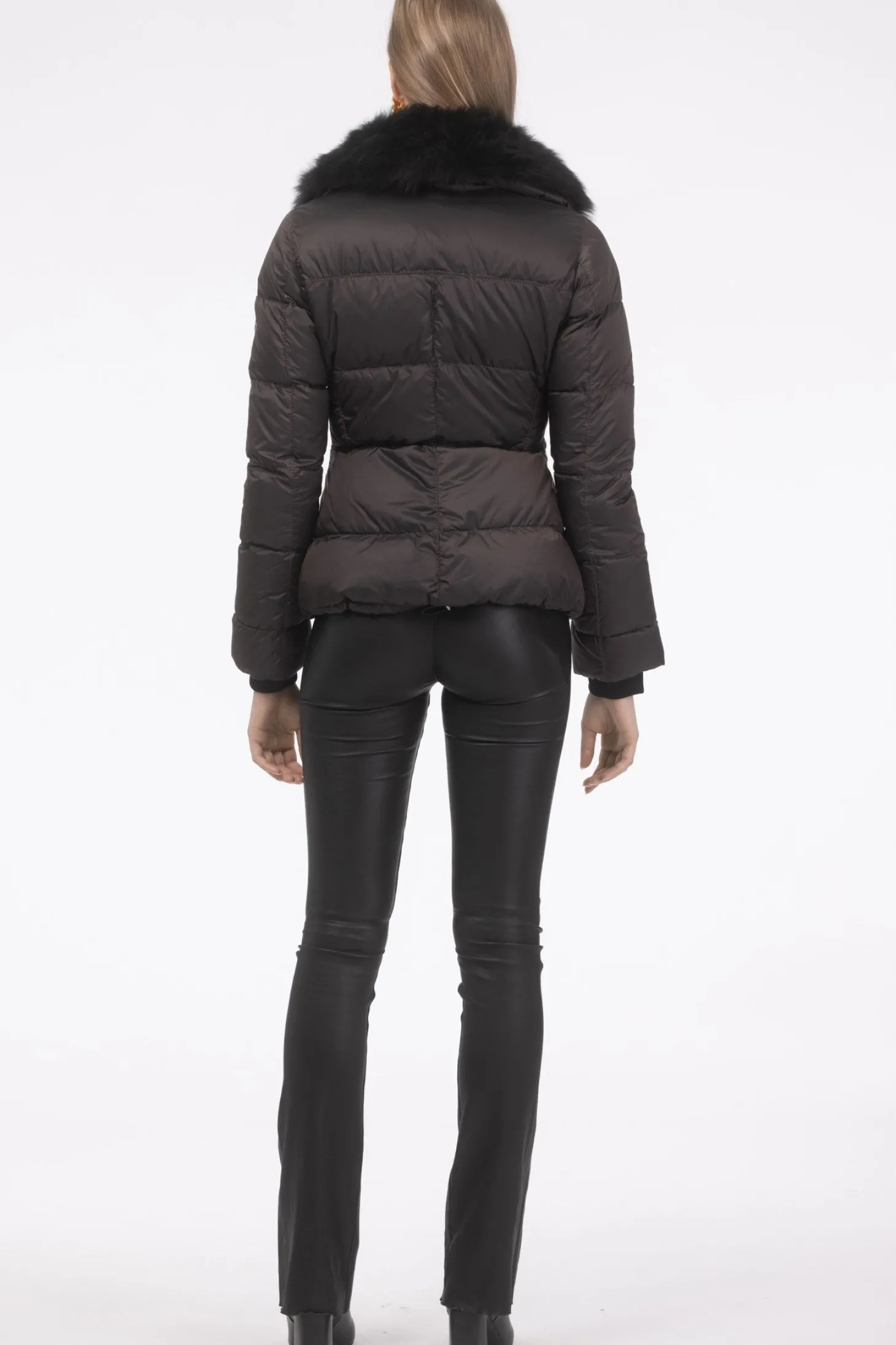 Après-Ski Jacket With Detachable Toscana Shearling Lamb Collar