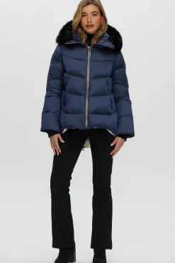 Après-Ski Jacket With Detachable Toscana Shearling Lamb Hood Trim