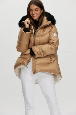 Après-Ski Jacket With Detachable Toscana Shearling Lamb Hood Trim