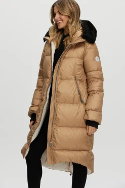 Après-Ski Jacket With Detachable Toscana Shearling Lamb Hood Trim