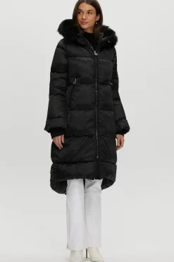 Après-Ski Jacket With Detachable Toscana Shearling Lamb Hood Trim