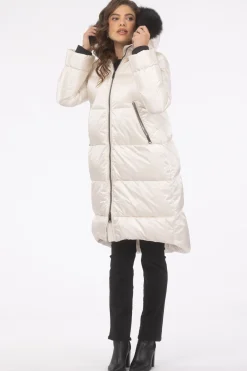Après-Ski Jacket With Detachable Toscana Shearling Lamb Hood Trim