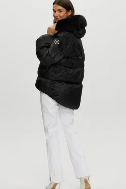 Après-Ski Jacket With Detachable Toscana Shearling Lamb Hood Trim