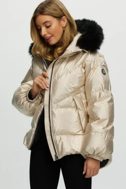 Après-Ski Jacket With Detachable Toscana Shearling Lamb Hood Trim