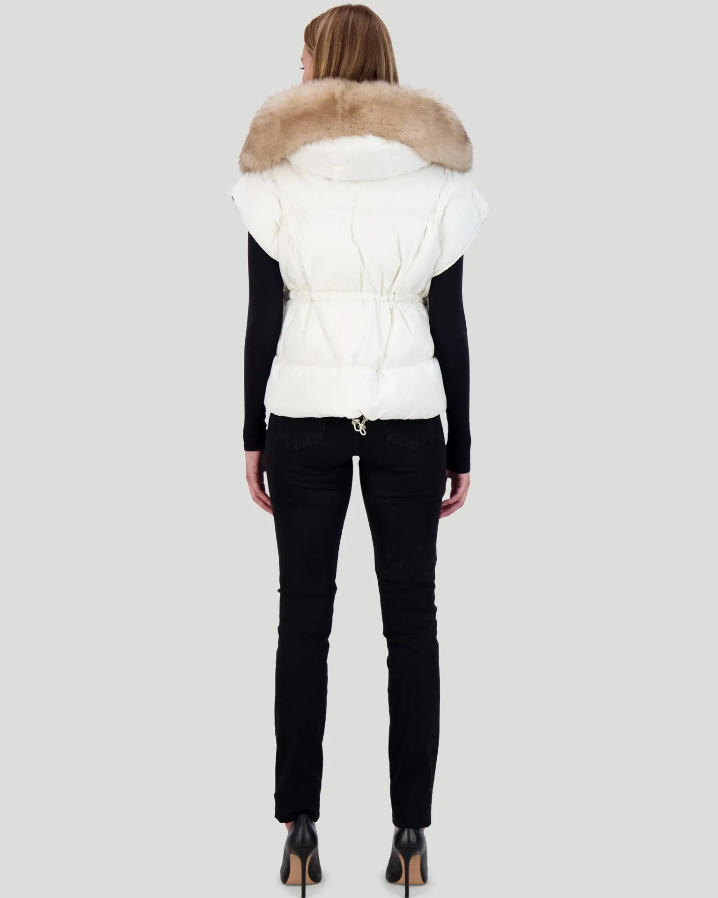 Après-Ski Vest With Detachable Toscana Shearling Lamb Hood Trim
