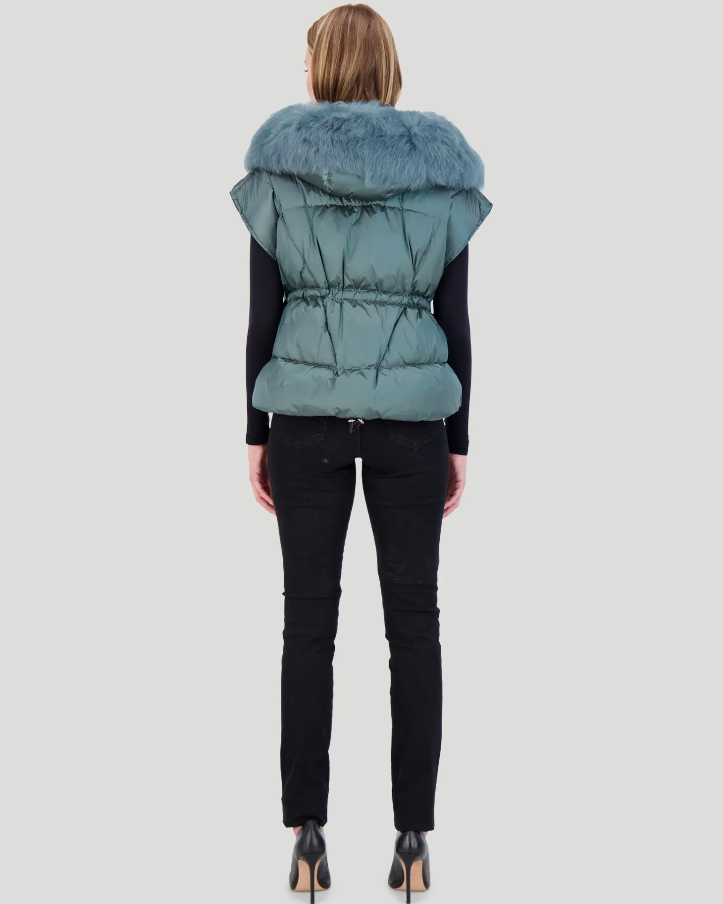Après-Ski Vest With Detachable Toscana Shearling Lamb Hood Trim