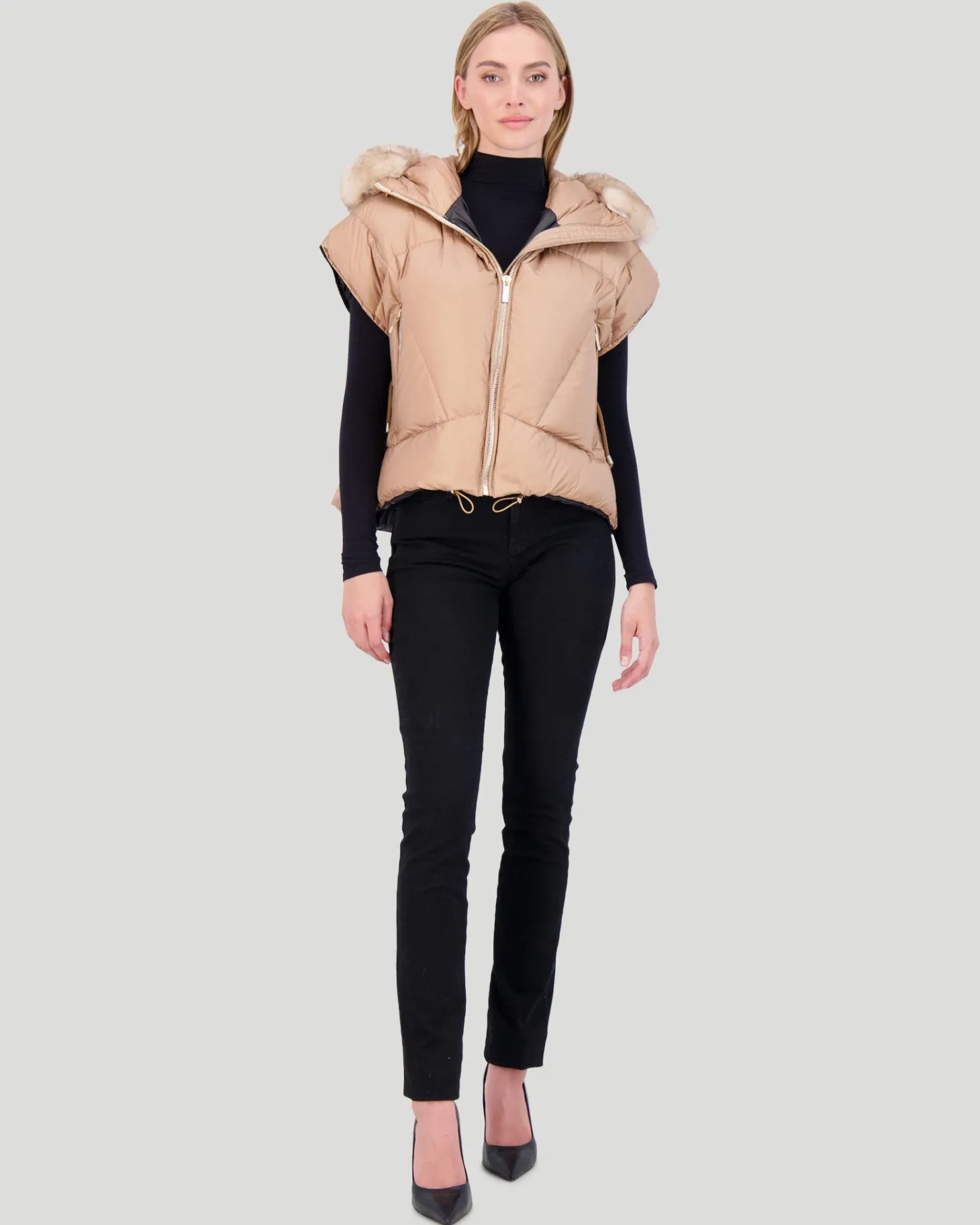 Après-Ski Vest With Detachable Toscana Shearling Lamb Hood Trim