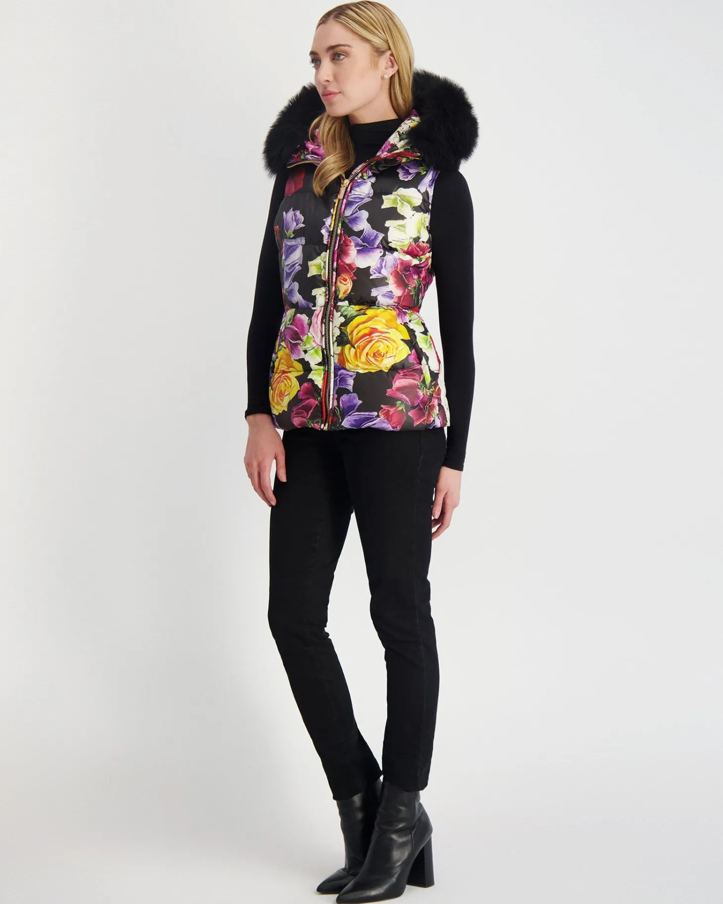 Après-Ski Vest With Detachable Toscana Shearling Lamb Hood Trim