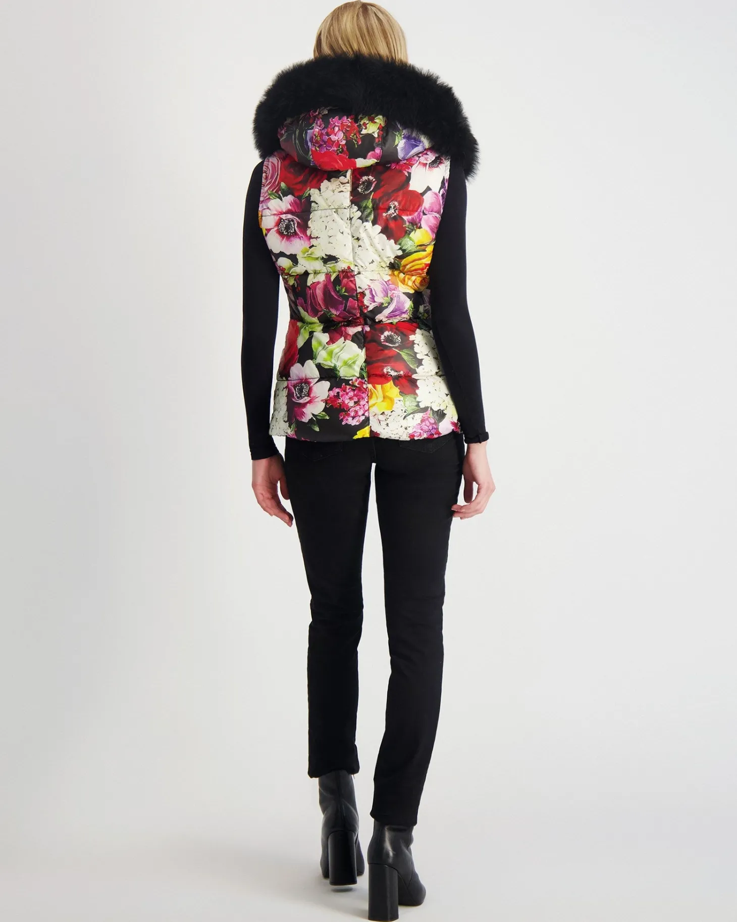 Après-Ski Vest With Detachable Toscana Shearling Lamb Hood Trim