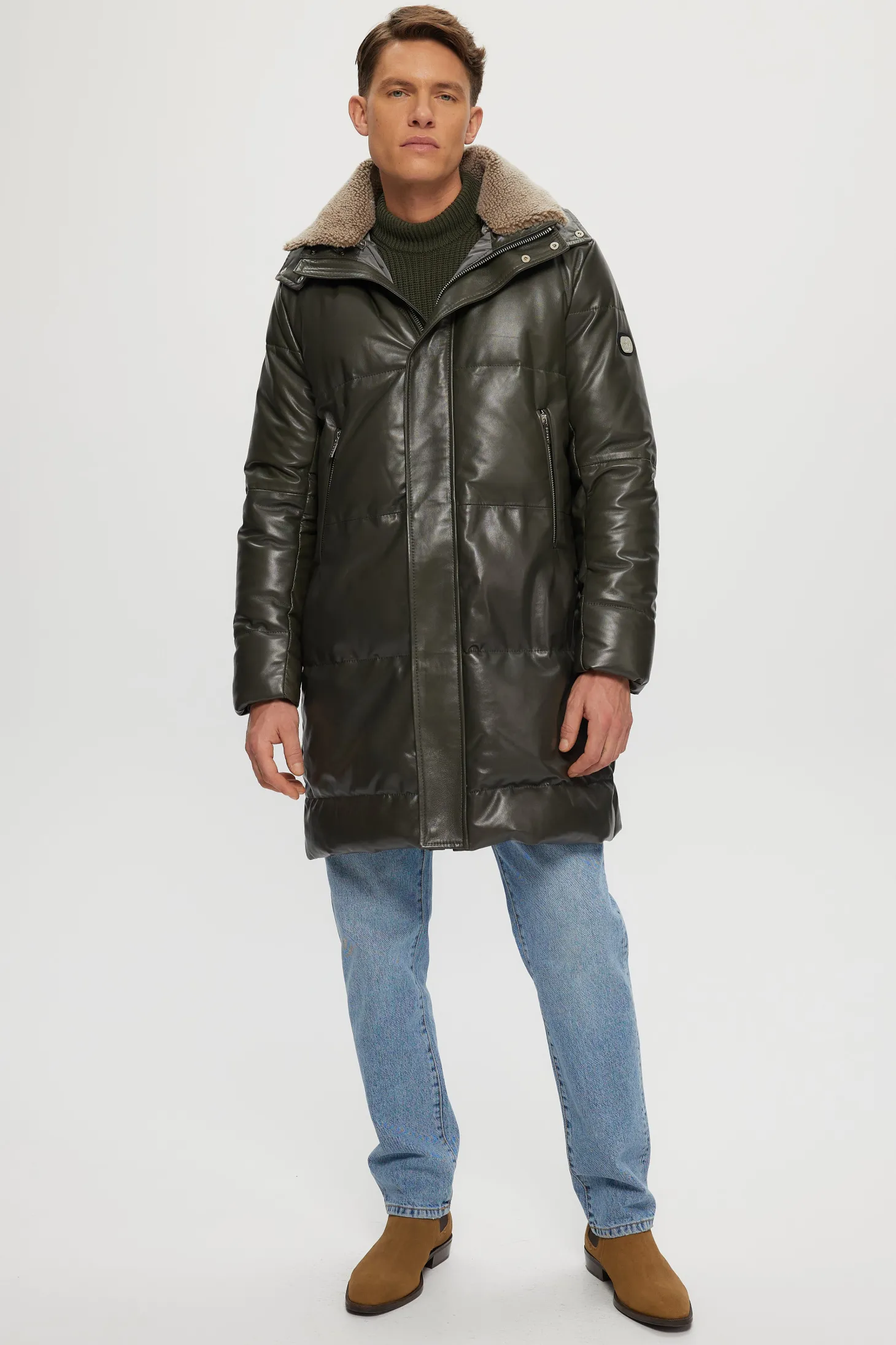 Men's Après-Ski Parka With Detachable Select Shearling Lamb Collar