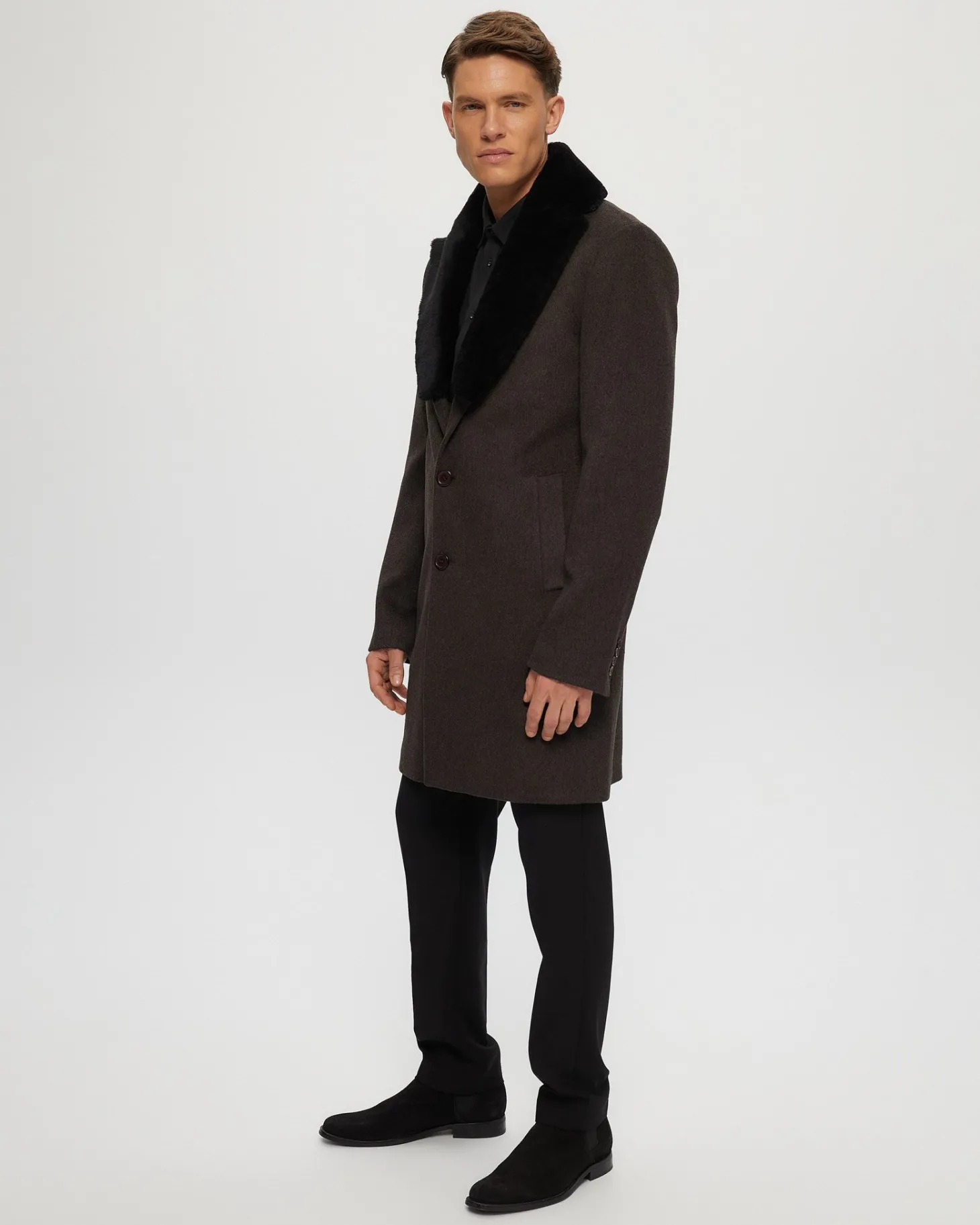 Men's Wool Short Coat With Detachable Merino Shearling Lamb Collar