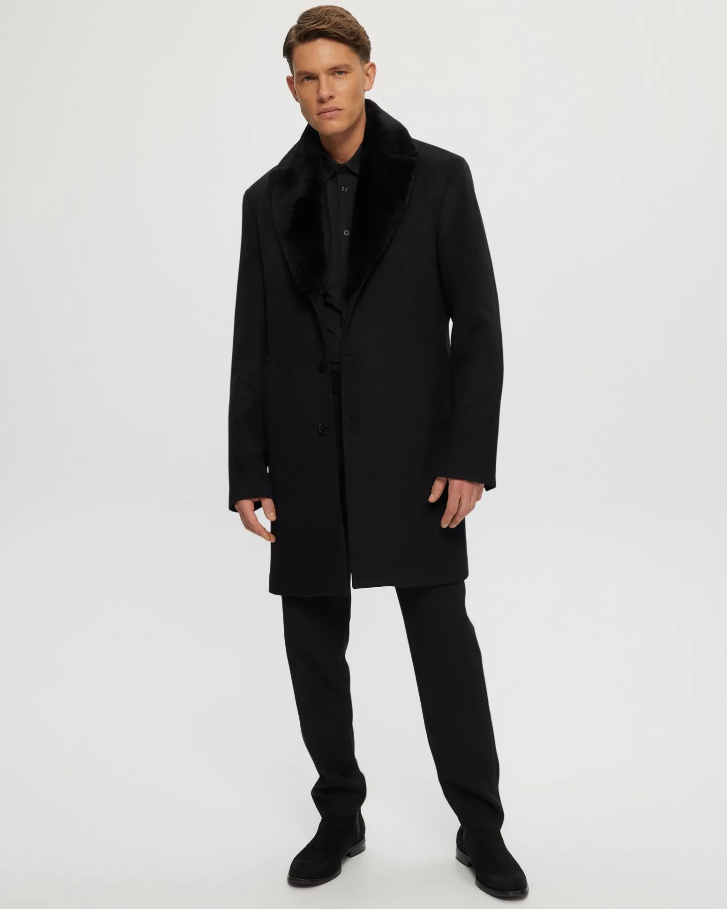 Men's Wool Short Coat With Detachable Merino Shearling Lamb Collar