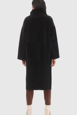 Reversible Textured Shearling Lamb Short Coat