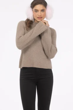 Select Lamb Earmuffs With Leather Frame