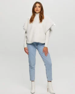 Select Shearling Lamb Collarless Short Sleeve Jacket