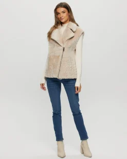 Select Shearling Lamb Zip Vest With Grooved Pattern